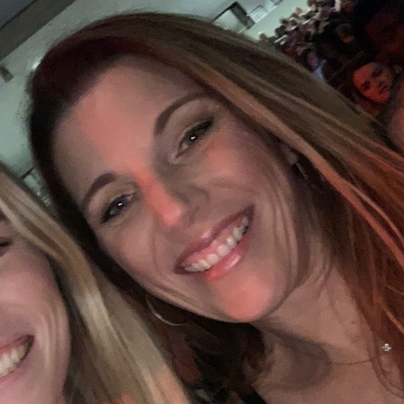 Meet your Posher, Mary - Picture 1 of 1